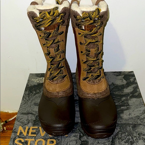 The North Face Shoes - Women North Face boots